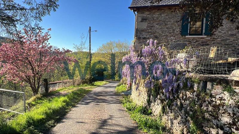 Maison - 150 m² - 3 pièces