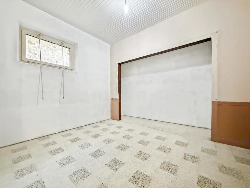 Maison - 205 m² - 8 pièces