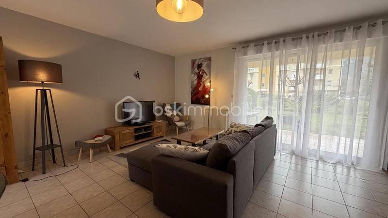 Maison - 98 m² - 4 pièces