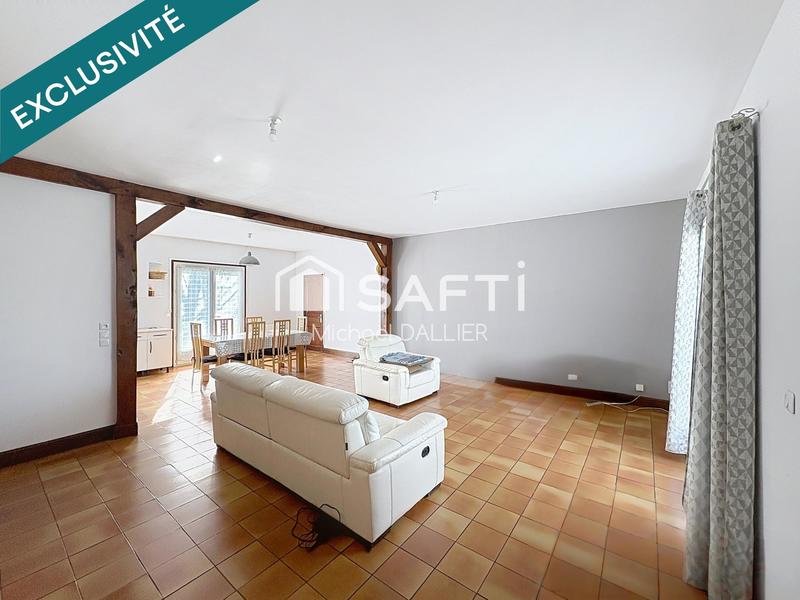 Maison - 96 m² - 4 pièces