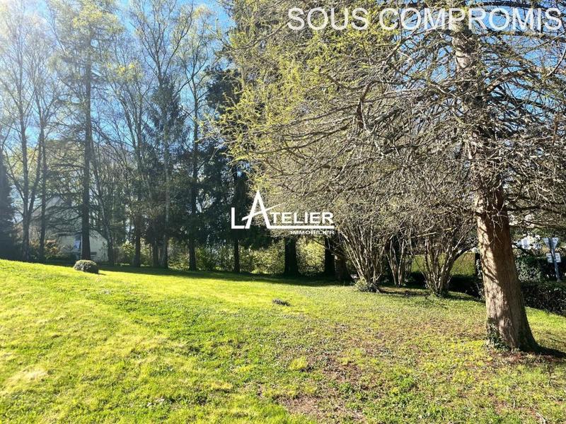 Terrain constructible - 760 m²