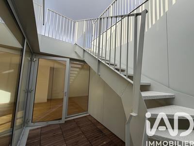 Appartement - 147 m² - 6 pièces