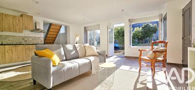 Maison - 161 m² - 6 pièces