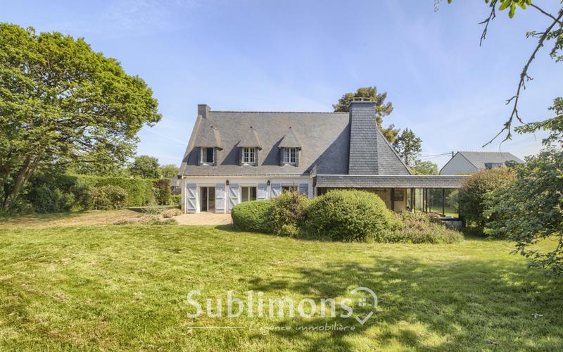 Maison - 168 m² - 7 pièces