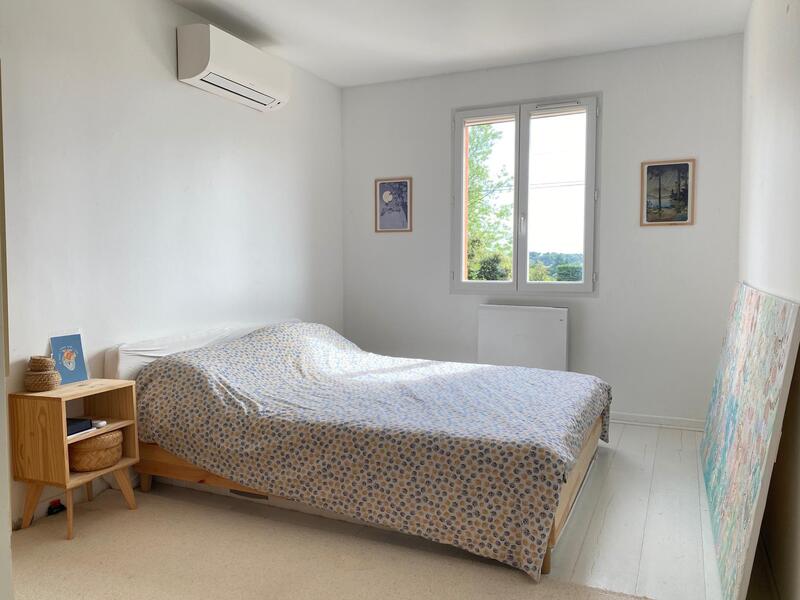 Maison - 97 m² - 5 pièces