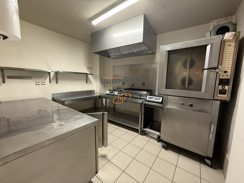 Appartement - 100 m² - 1 pièce