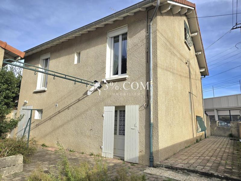 Demeure - 145 m² - 7 pièces