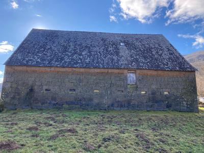 Maison - 288 m² - 2 pièces