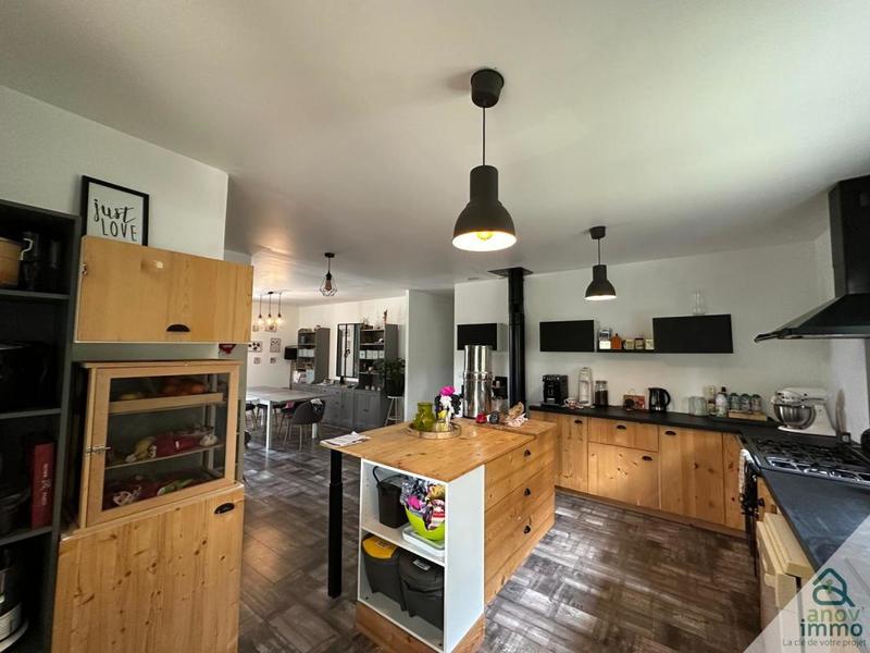 Maison - 154 m² - 7 pièces