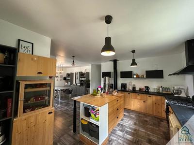 Maison - 154 m² - 7 pièces