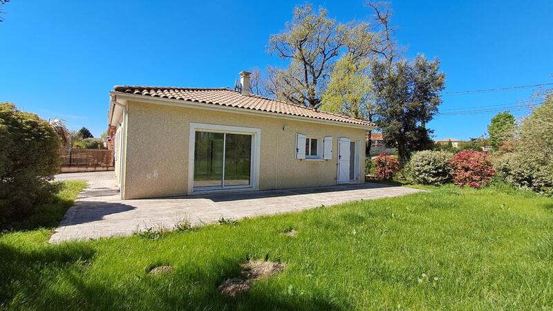 Maison - 93 m² - 4 pièces