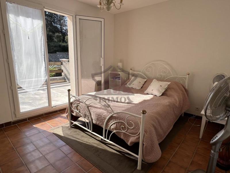 Villa - 177 m² - 7 pièces