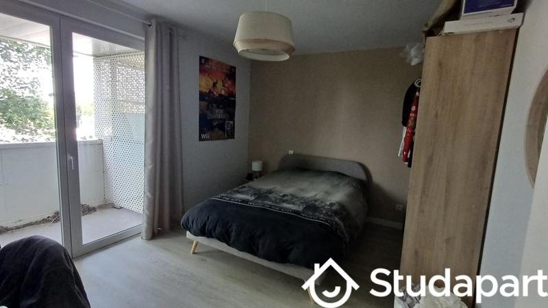 Chambre - 15 m² - 1 pièce