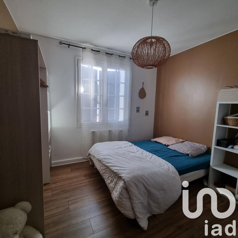 Maison - 218 m² - 9 pièces