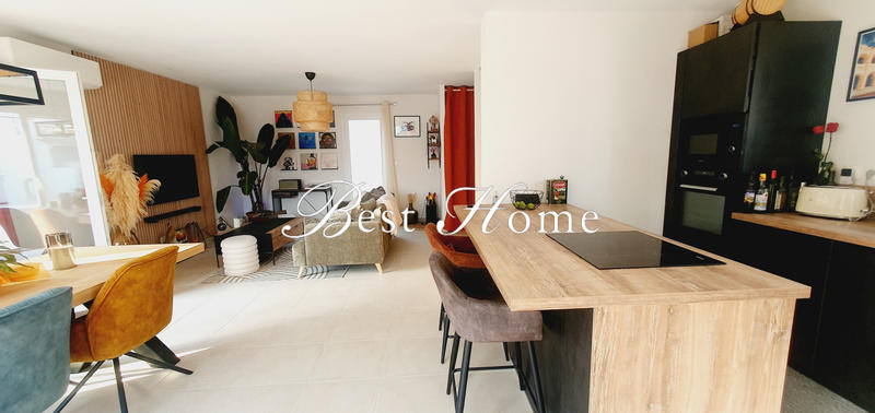 Maison - 88 m² - 4 pièces