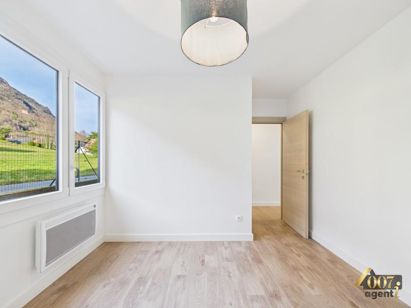 Appartement - 75 m² - 3 pièces