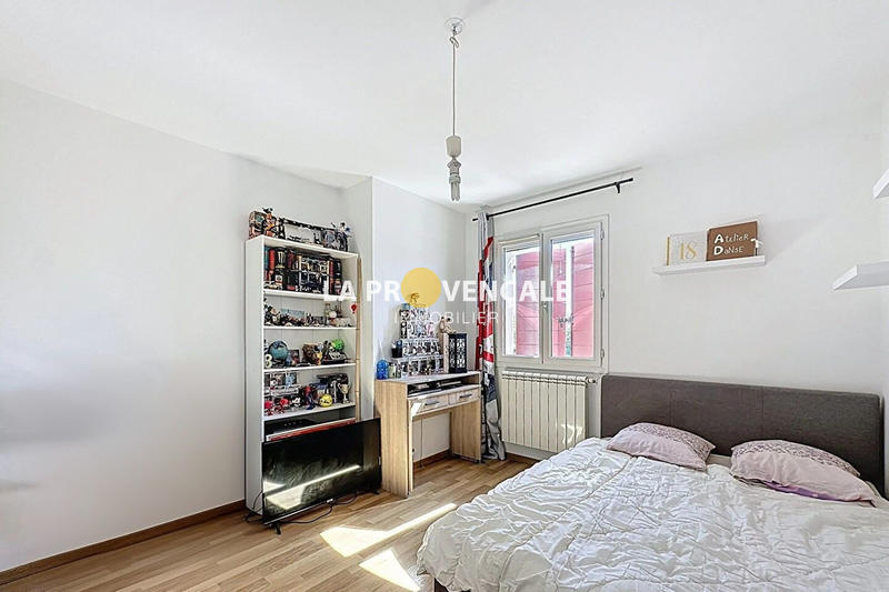 Maison - 175 m² - 6 pièces