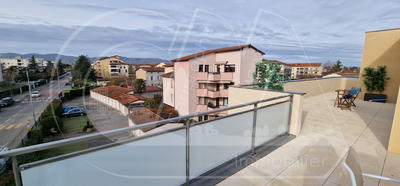 Appartement - 89 m² - 4 pièces