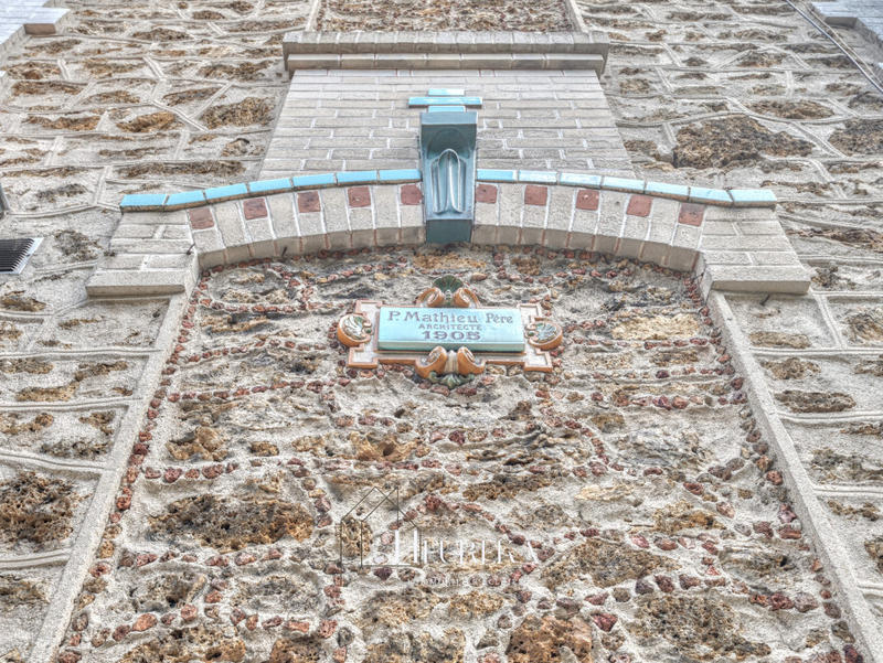 Maison - 180 m² - 7 pièces