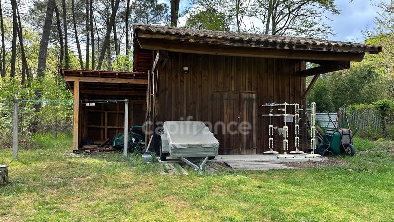 Maison - 200 m² - 8 pièces