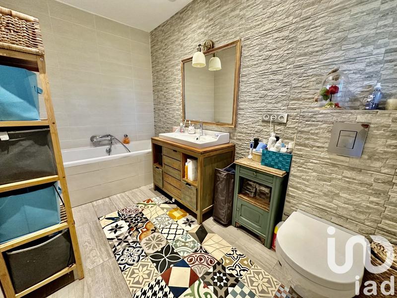 Maison - 111 m² - 5 pièces