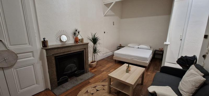 Studio - 28 m² - 1 pièce