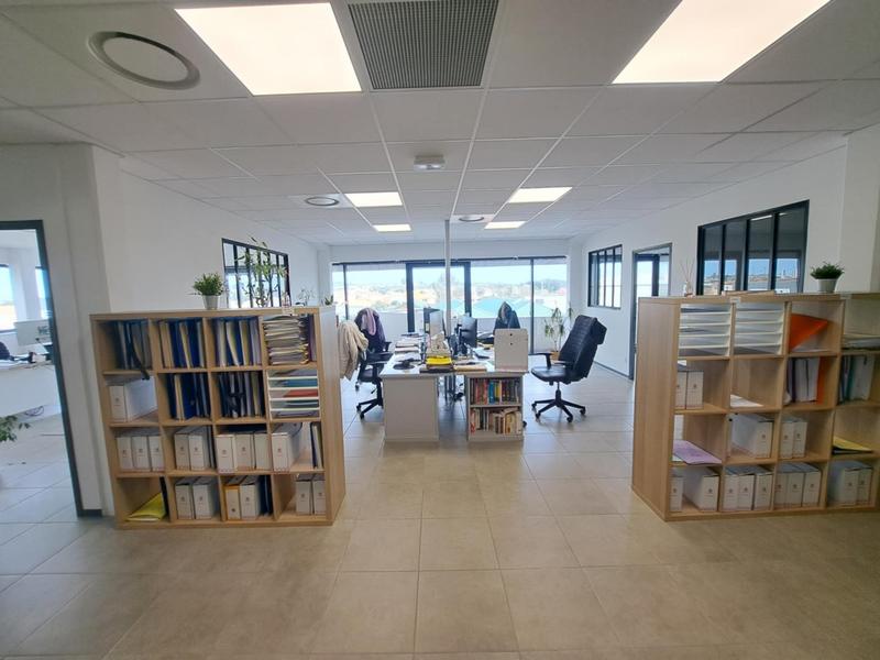 Local d'activités - 140 m²