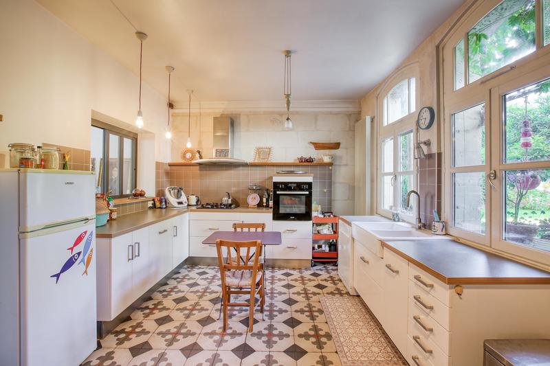 Maison - 247 m² - 7 pièces