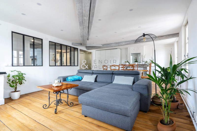 Appartement - 112 m² - 6 pièces