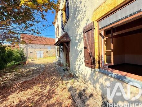 Maison - 182 m² - 6 pièces