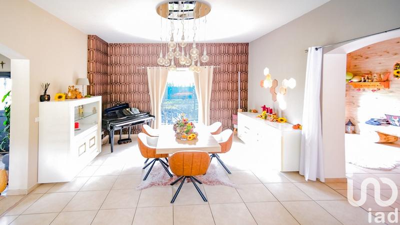 Maison - 190 m² - 7 pièces