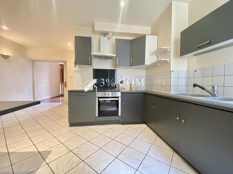 Appartement - 90 m² - 3 pièces