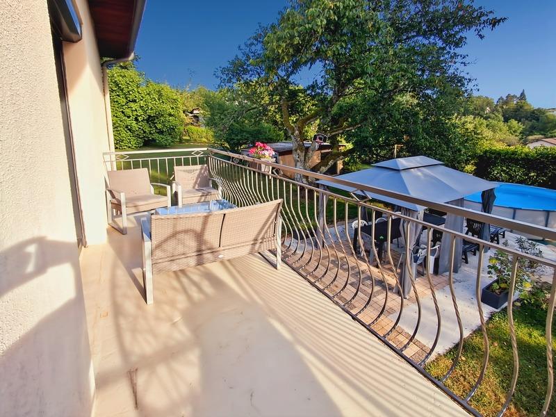 Maison - 301 m² - 10 pièces