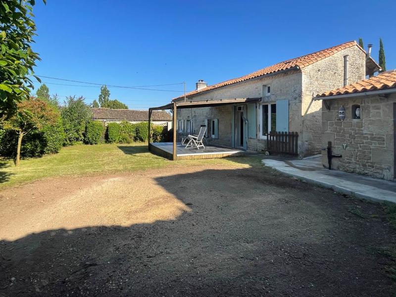 Maison en pierre - 133 m² - 6 pièces