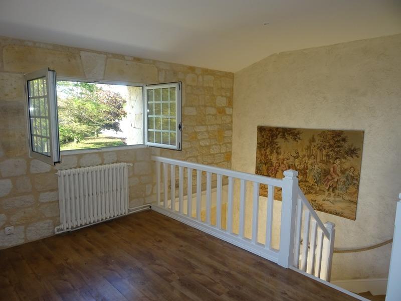 Maison - 229 m² - 8 pièces