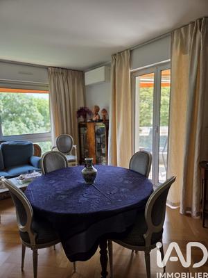 Appartement - 77 m² - 3 pièces