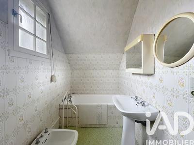 Maison - 92 m² - 4 pièces