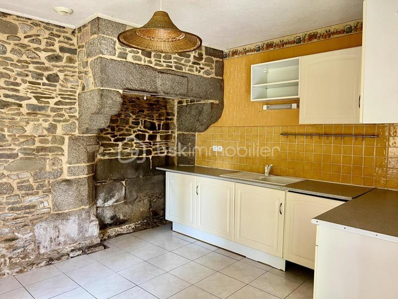 Maison en pierre - 114 m² - 5 pièces