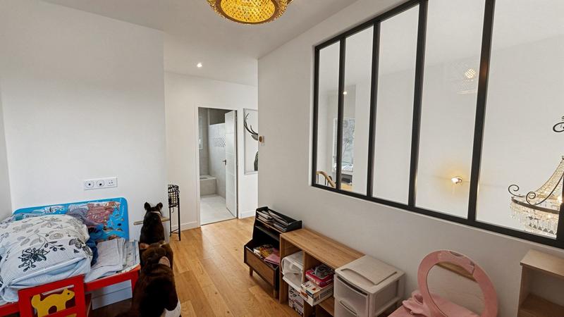 Maison contemporaine - 155 m² - 6 pièces