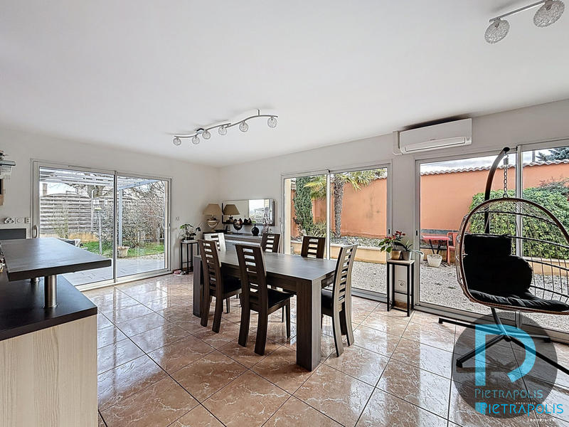 Maison - 97 m² - 4 pièces