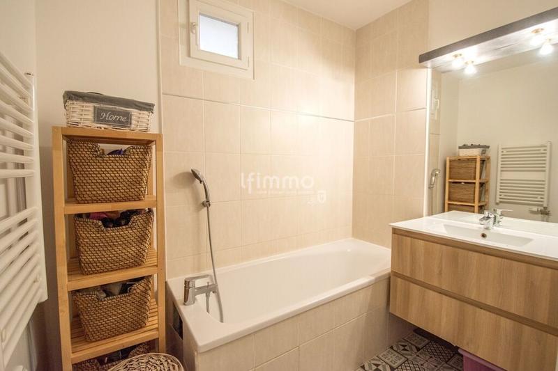 Appartement - 81 m² - 4 pièces