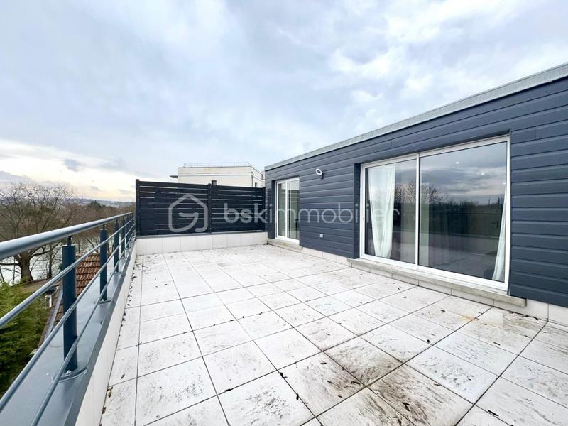 Immeuble - 160 m² - 7 pièces