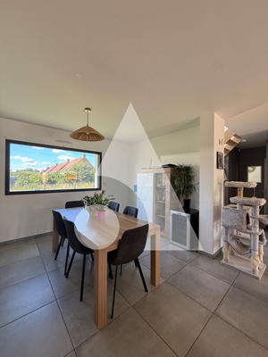 Maison - 155 m² - 6 pièces