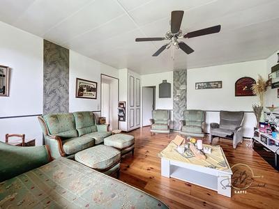 Maison - 144 m² - 7 pièces