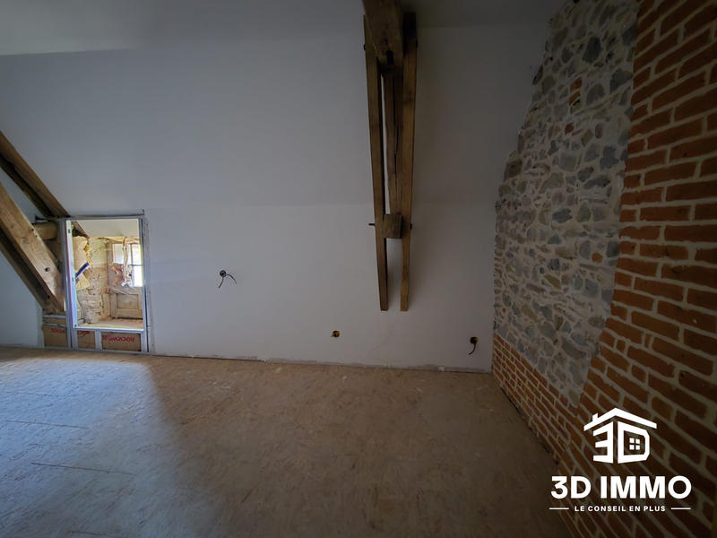 Maison - 305 m² - 7 pièces