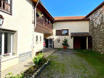 Maison - 187 m² - 7 pièces