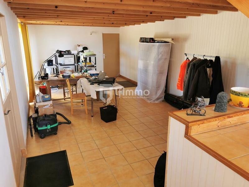 Propriété - 225 m² - 11 pièces