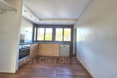 Appartement - 74 m² - 4 pièces