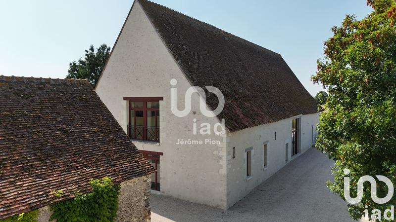 Maison - 470 m² - 10 pièces