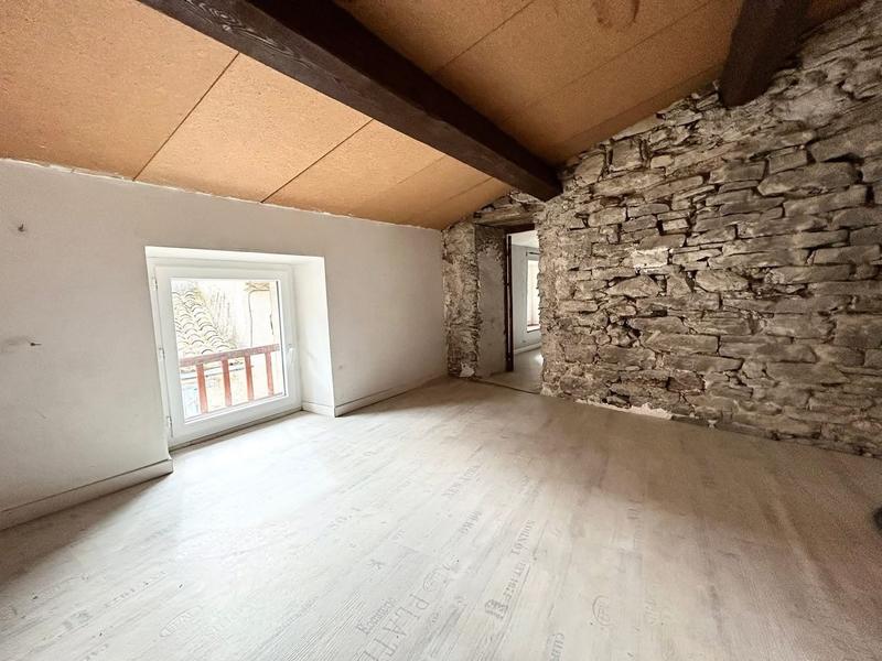 Maison - 93 m² - 3 pièces